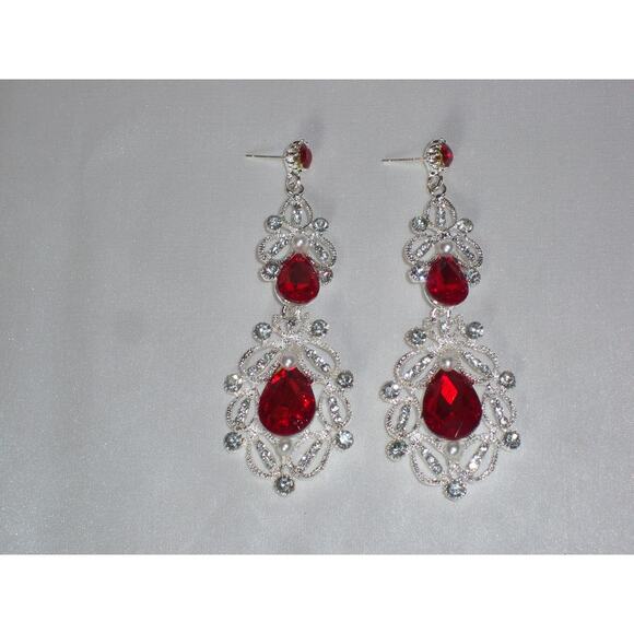 Red rhinestone earringsValentine earrings,holiday party long dangle drop earring - Picture 2 of 9